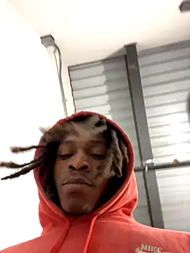 sneakylink13   online show from 10.11.25