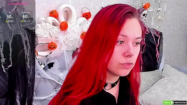 Snapshot of Kim_Forman chatting on 10.27.25 Kim Forman online show from 10.27.25