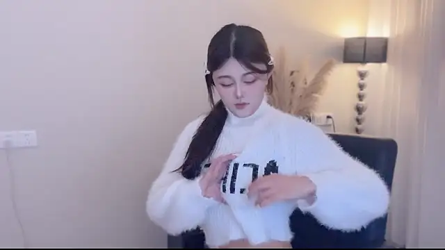 Strawberrybabyy1 online show from 01.17.26