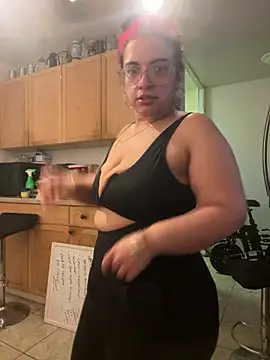 munchbutt28 online show from 03.27.26