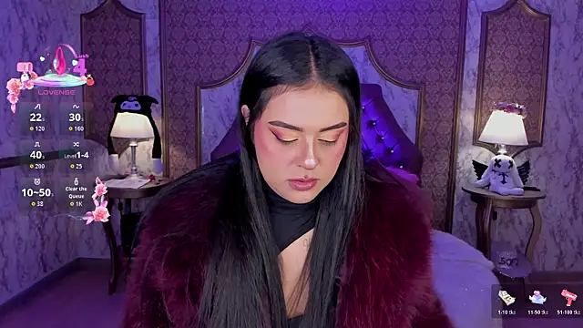 SoffiQueen online show from 05.01.26