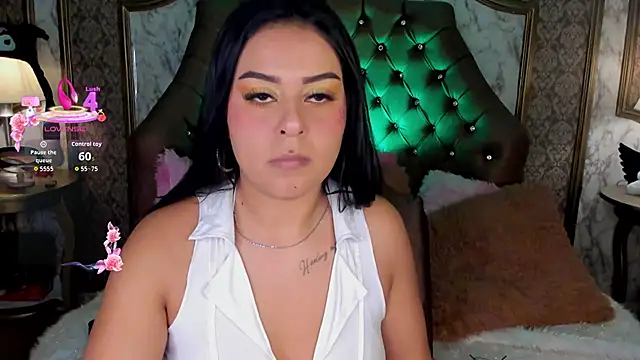 SoffiQueen online show from 06.15.26