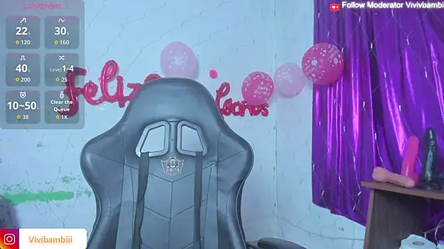 Snapshot of jonson- chatting on 09.24.25 jonson- online show from 09.24.25