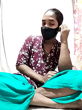 Snapshot of Etha-Moni chatting on 12.07.24 Etha-Moni online show from 12.07.24