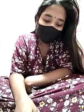 Snapshot of Etha-Moni chatting on 12.08.24 Etha-Moni online show from 12.08.24