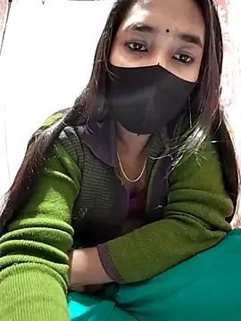 Snapshot of Etha-Moni chatting on 12.08.24 Etha-Moni online show from 12.08.24