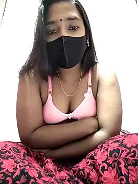 Snapshot of Etha-Moni chatting on 02.11.25 Etha-Moni online show from 02.11.25