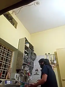 heenage online show from 02.15.25