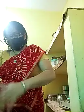 heenage online show from 03.05.25