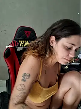 luuhcat09 online show from 04.30.26