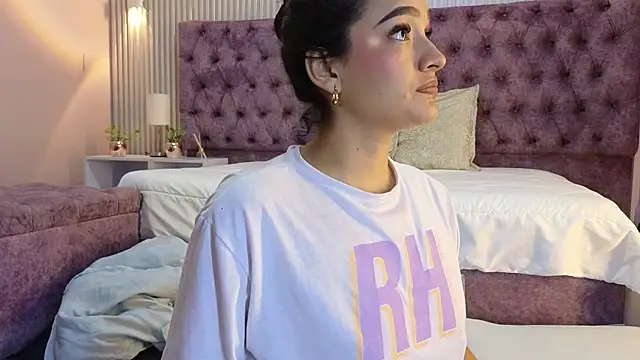 EMILYY FOXY online show from 12.15.25