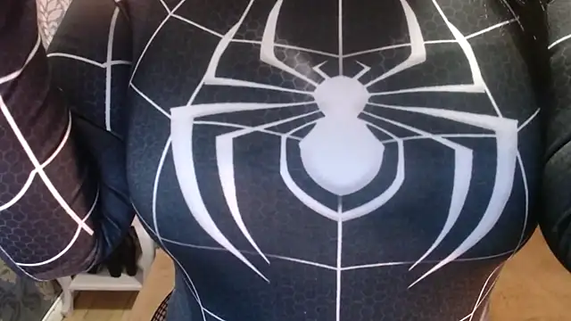 Sofiacowperx online show from 10.25.25