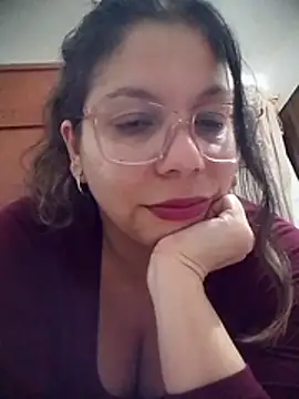 Snapshot of Carliina_Soussa chatting on 06.29.26 Carliina Soussa online show from 06.29.26