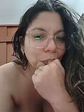 Snapshot of Carliina_Soussa chatting on 07.14.26 Carliina Soussa online show from 07.14.26