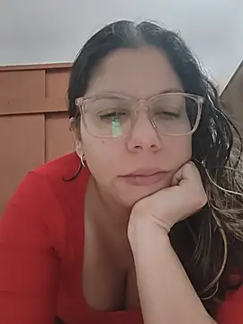 Snapshot of Carliina_Soussa chatting on 07.23.26 Carliina Soussa online show from 07.23.26