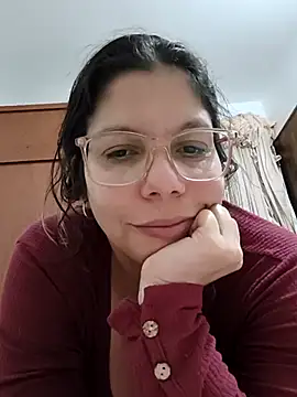 Snapshot of Carliina_Soussa chatting on 07.29.26 Carliina Soussa online show from 07.29.26