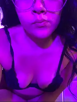 Abigail Cowen online show from 03.02.26