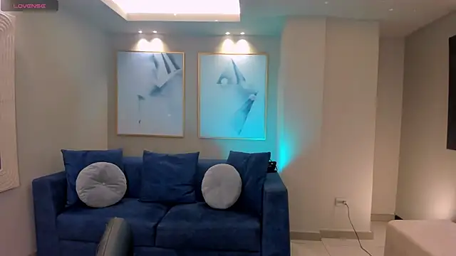 SavannahStorm online show from 02.17.26