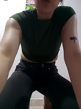 Snapshot of Catalinasexosa chatting on 03.21.25 Catalinasexosa online show from 03.21.25