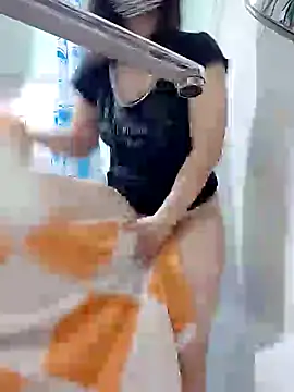 MikaKors online show from 12.31.24