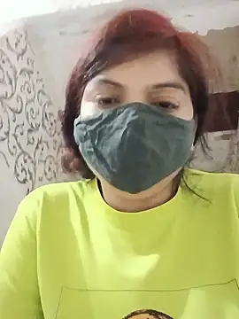 Snapshot of illay_love chatting on 05.19.26 illay love online show from 05.19.26