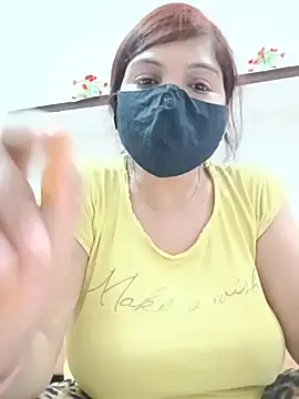 Snapshot of illay_love chatting on 05.27.26 illay love online show from 05.27.26