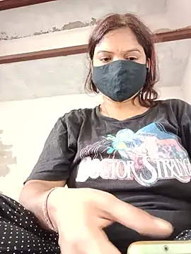 Snapshot of illay_love chatting on 07.15.26 illay love online show from 07.15.26