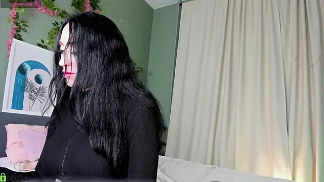Margaret Clark  online show from 04.18.26