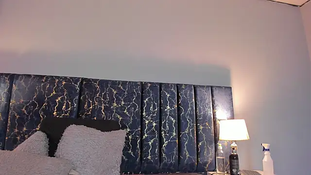 Sophia Lemos online show from 10.08.25