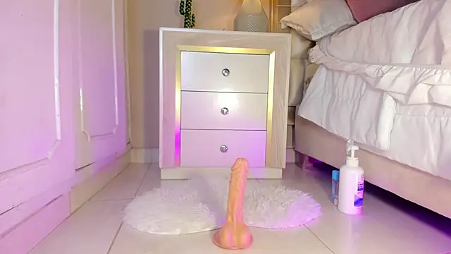 zoe sky  online show from 02.11.25