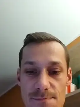 Snapshot of Crazzy_Maiky chatting on 12.26.24 Crazzy Maiky online show from 12.26.24