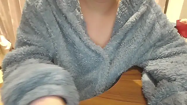 Snapshot of arena1357 chatting on 11.15.25 arena1357 online show from 11.15.25