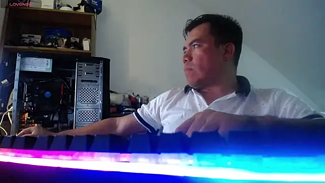 Jhonatan Morales S online show from 07.23.26