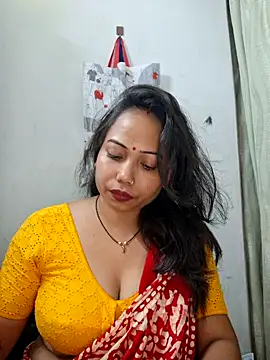 Snapshot of DREAM_GIRL-30 chatting on 03.19.25 DREAM GIRL-30 online show from 03.19.25