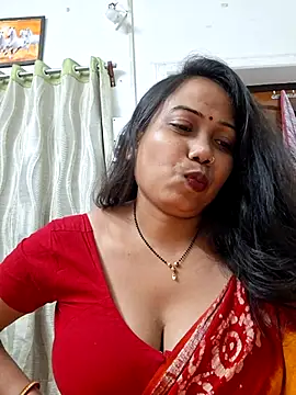 Snapshot of DREAM_GIRL-30 chatting on 10.19.25 DREAM GIRL-30 online show from 10.19.25