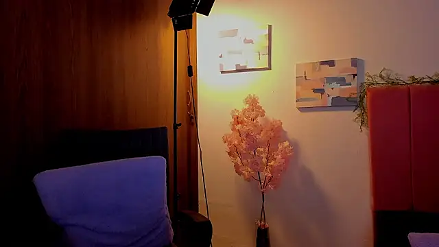 Charlee pink online show from 03.15.26