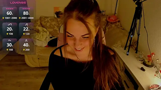 Snapshot of masha19981 chatting on 06.05.26 masha19981 online show from 06.05.26