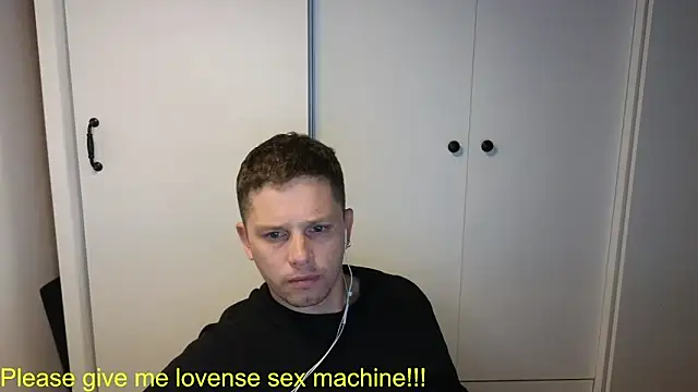Snapshot of BigL0ve chatting on 05.31.26 BigL0ve online show from 05.31.26