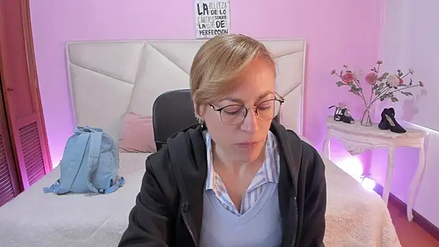 Snapshot of SammySanders chatting on 07.18.26 SammySanders online show from 07.18.26