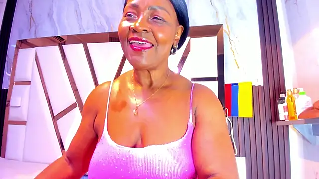 lola hornei online show from 07.23.26