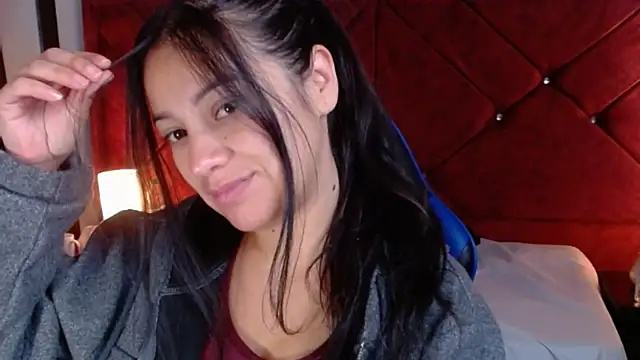 Snapshot of Julietacollins06 chatting on 03.05.26 Julietacollins06 online show from 03.05.26