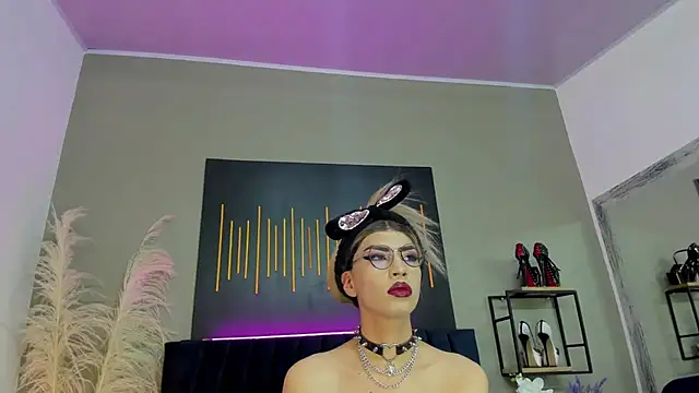 Snapshot of BrianaSchafer chatting on 01.30.25 BrianaSchafer online show from 01.30.25