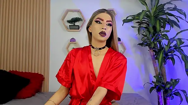 Snapshot of BrianaSchafer chatting on 10.14.25 BrianaSchafer online show from 10.14.25