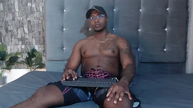 Snapshot of Joseephjackson chatting on 06.25.26 Joseephjackson online show from 06.25.26