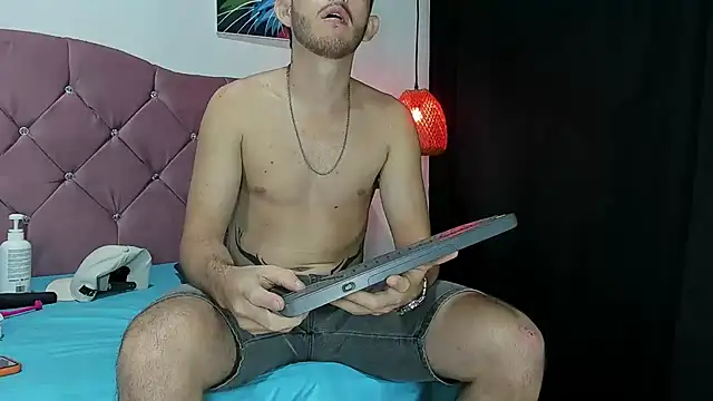 louis bcasta1 online show from 02.08.25