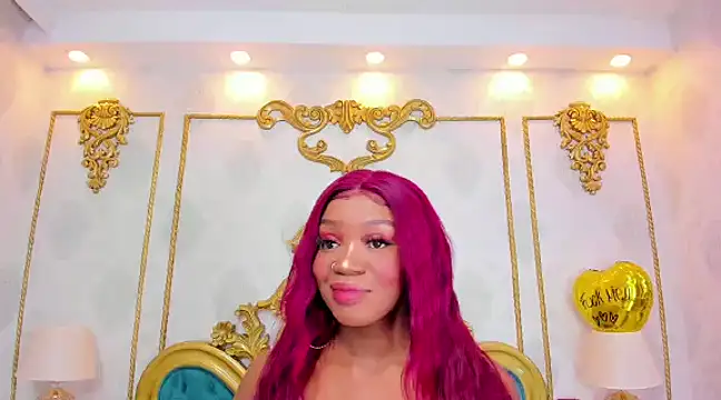 Snapshot of SalomeRestrepo chatting on 03.12.25 SalomeRestrepo online show from 03.12.25