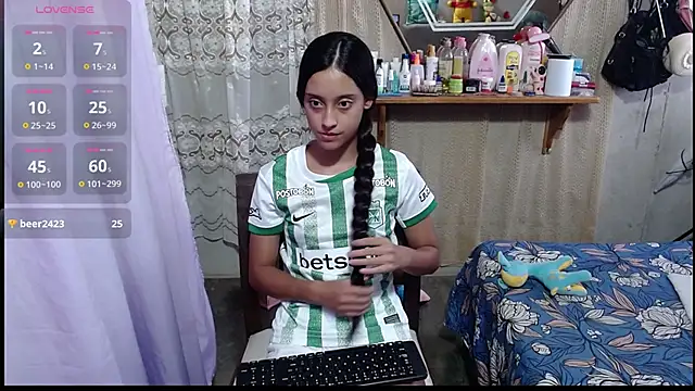 Lunawillis online show from 11.20.25