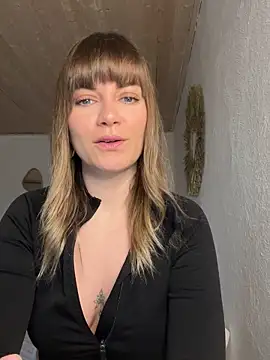 Milla  one online show from 02.12.25