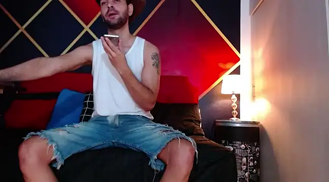 Snapshot of CindyandCarlo chatting on 12.23.24 CindyandCarlo online show from 12.23.24
