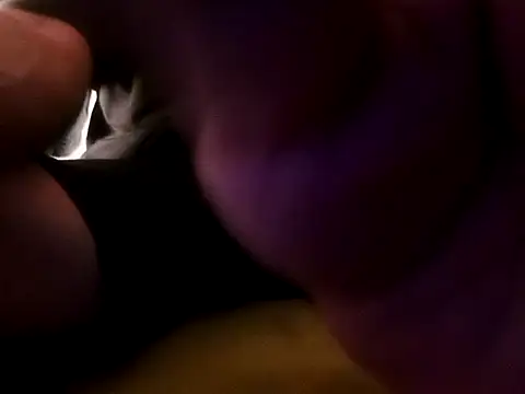 Snapshot of ed44435 chatting on 12.01.25 ed44435 online show from 12.01.25